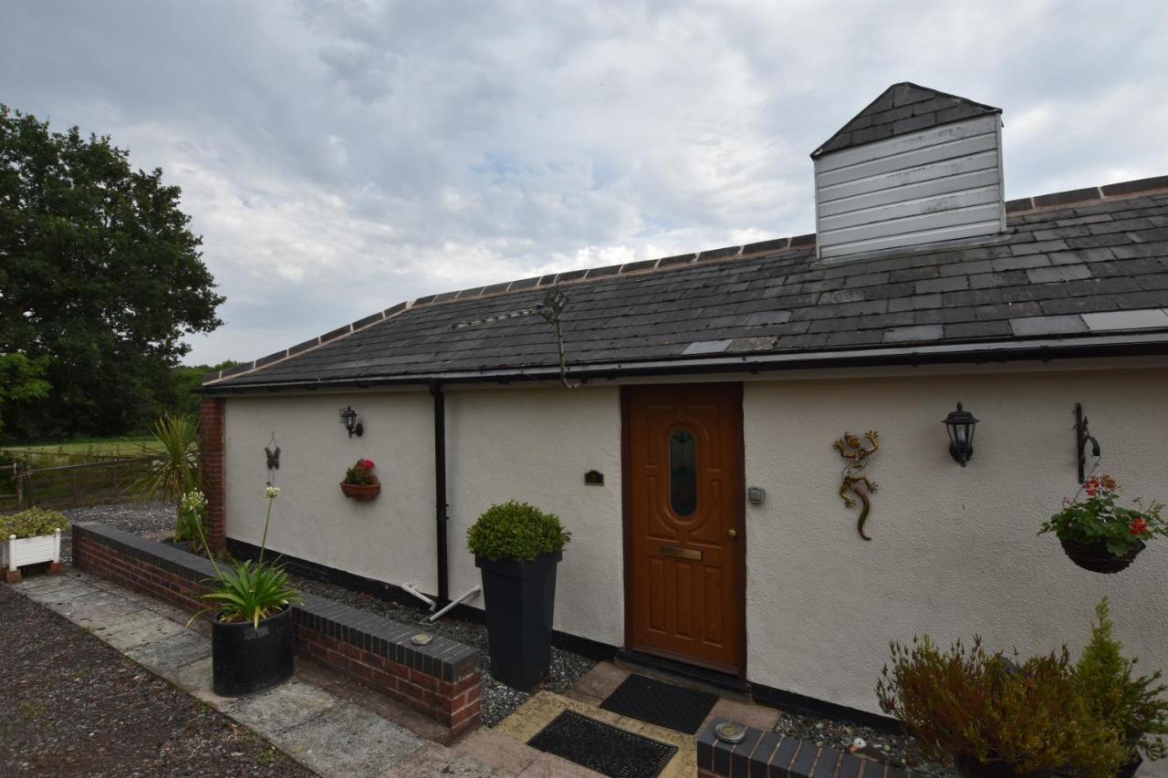 Little Rushbrook Cottages Tanworth Dış mekan fotoğraf